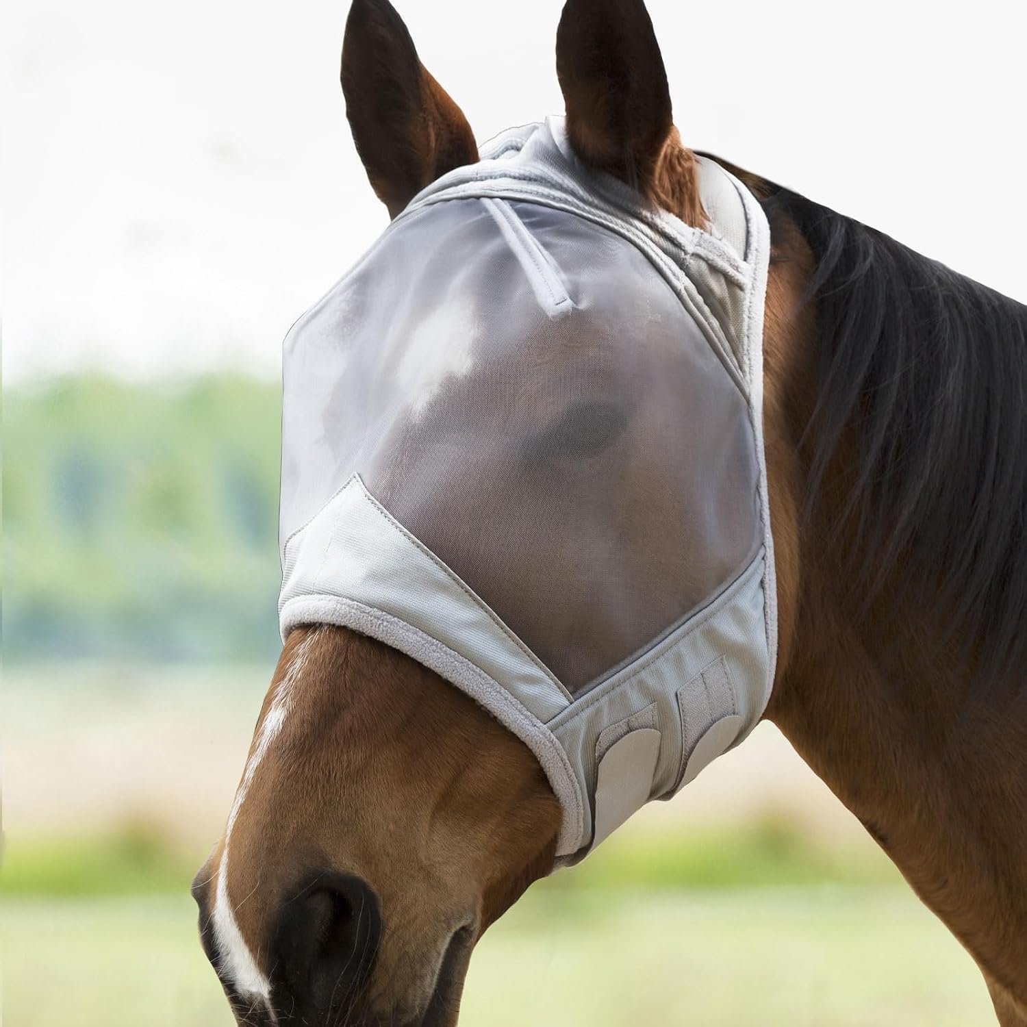 Harrison Howard CareMaster Horse Fly Mask Large Eye Space Standard Moonlight Silver Medium Cob